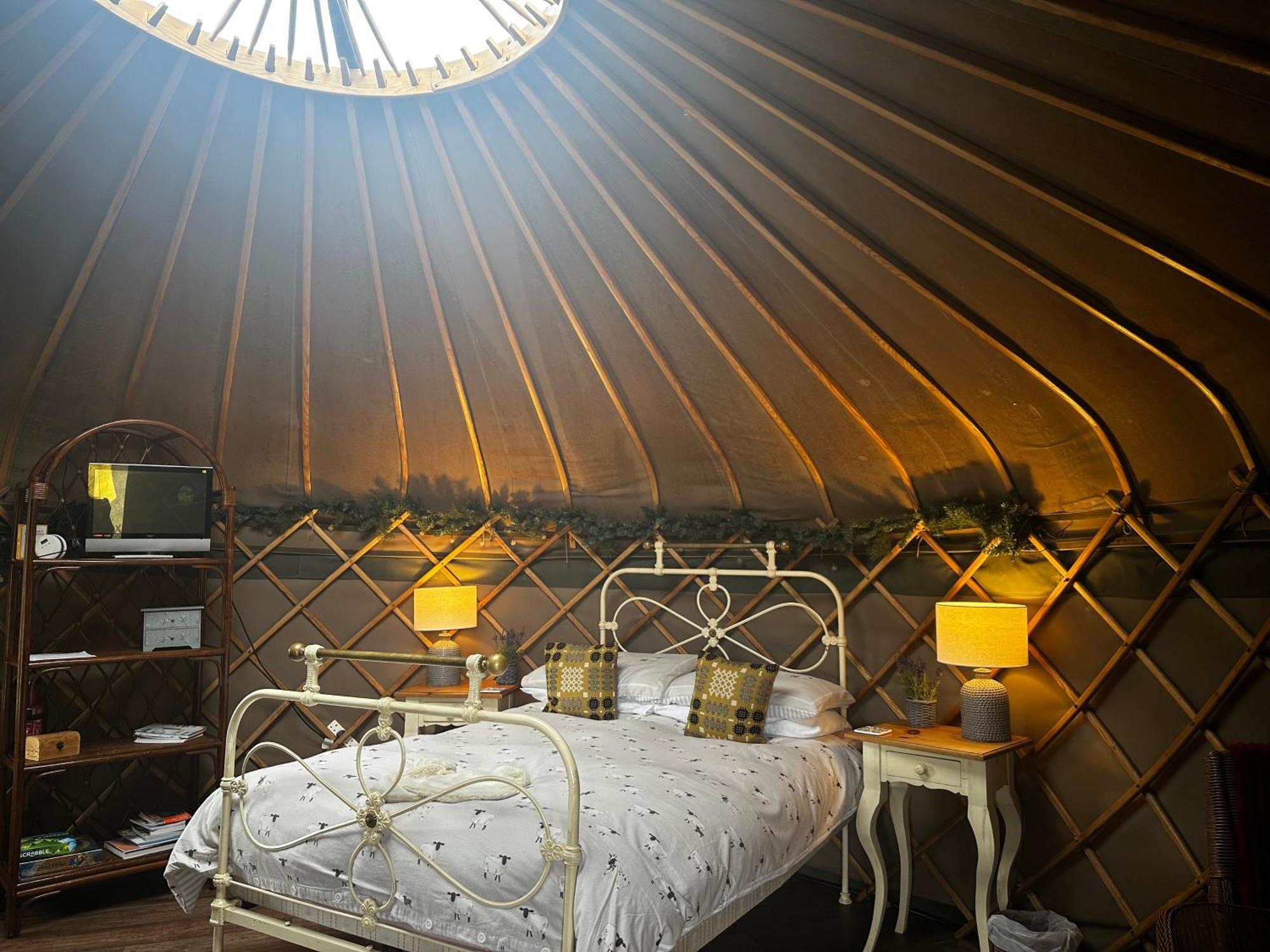 Sunbank Yurt 호텔 랑골렌 외부 사진