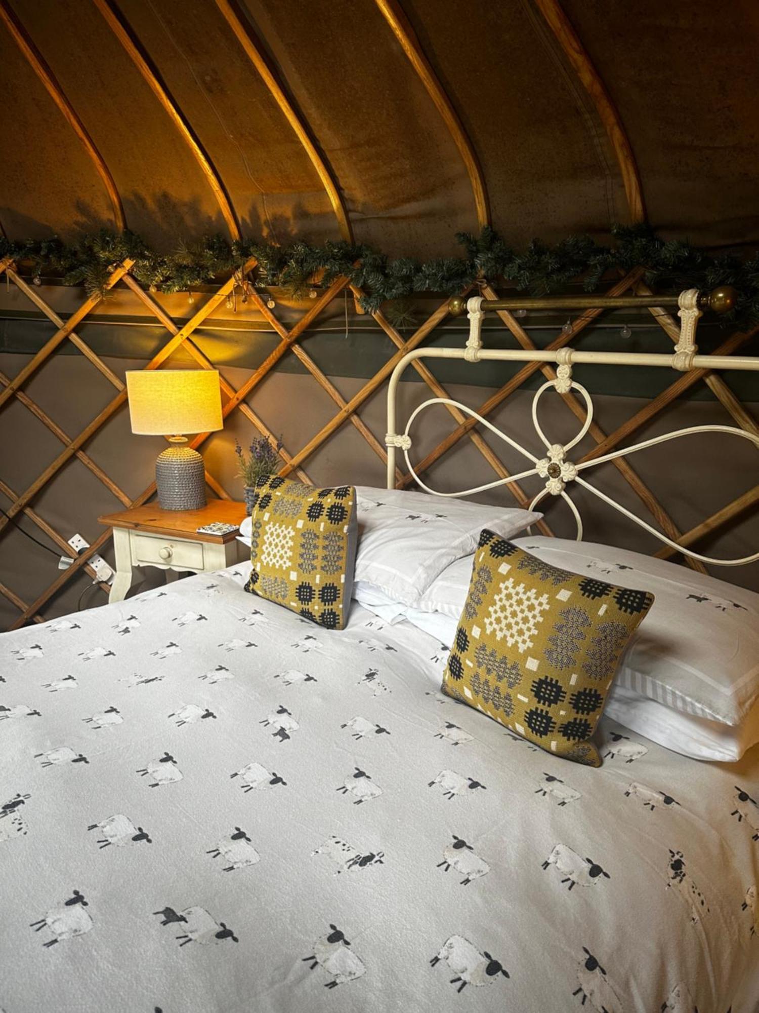 Sunbank Yurt 호텔 랑골렌 외부 사진